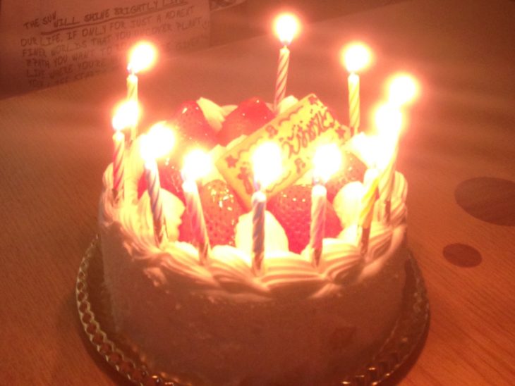 A typical birthday cake in Japan
